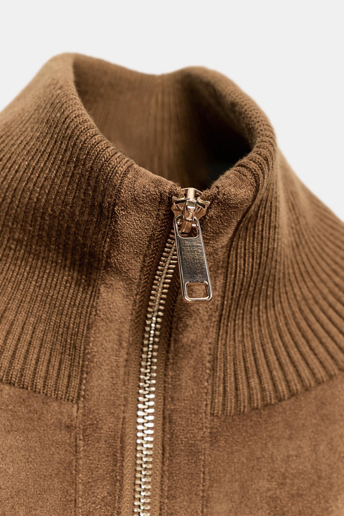 Bomber efecto ante con bolsillos — Camel